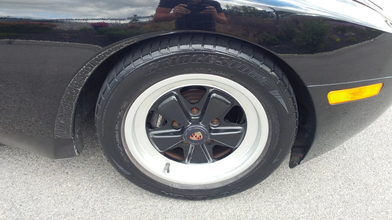 1986 Porsche 944 Turbo - Image 29 of 31