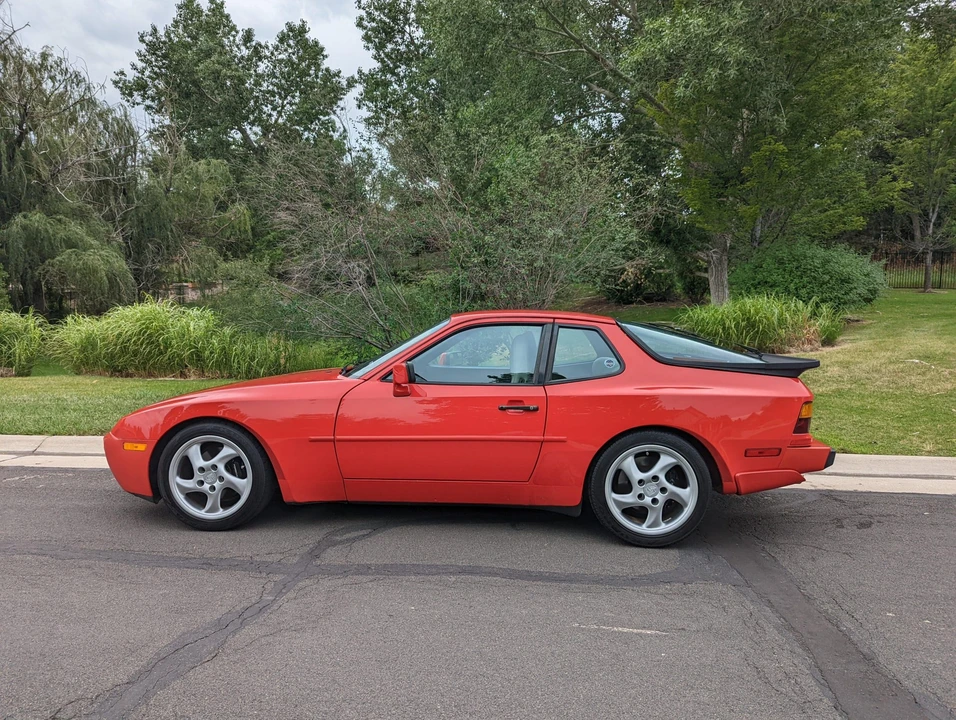 1986 Porsche 944 Turbo - Image 4 of 31