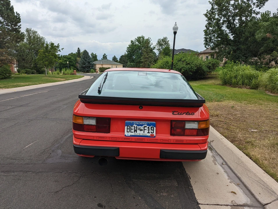 1986 Porsche 944 Turbo - Image 9 of 31