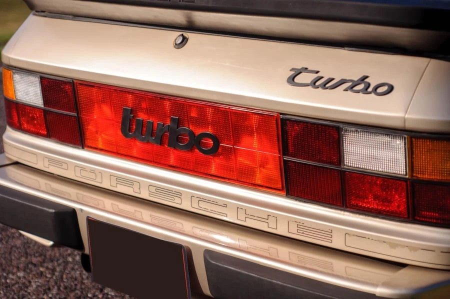 1986 Porsche 944 Turbo - Image 13 of 21