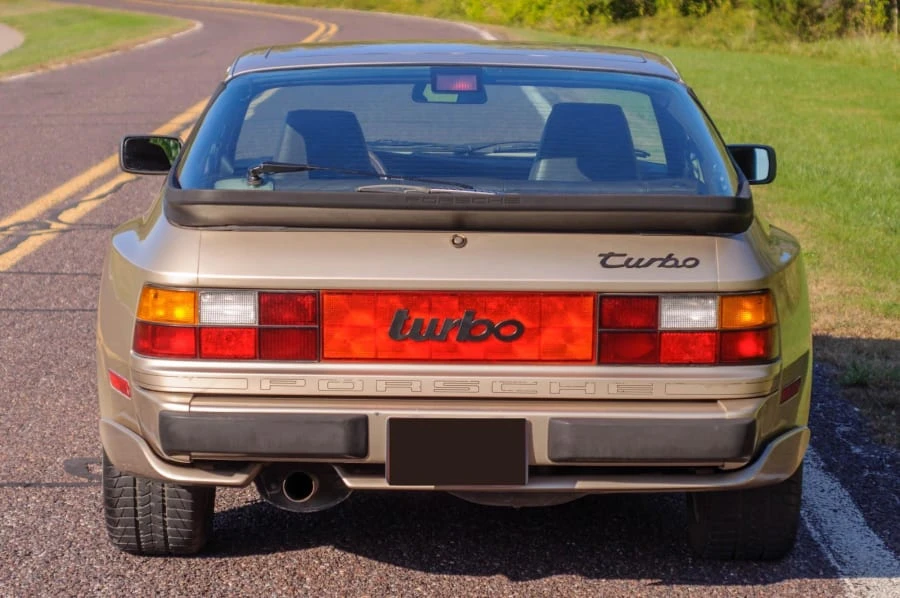 1986 Porsche 944 Turbo - Image 16 of 21