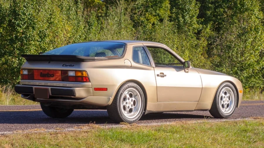 1986 Porsche 944 Turbo - Image 19 of 21