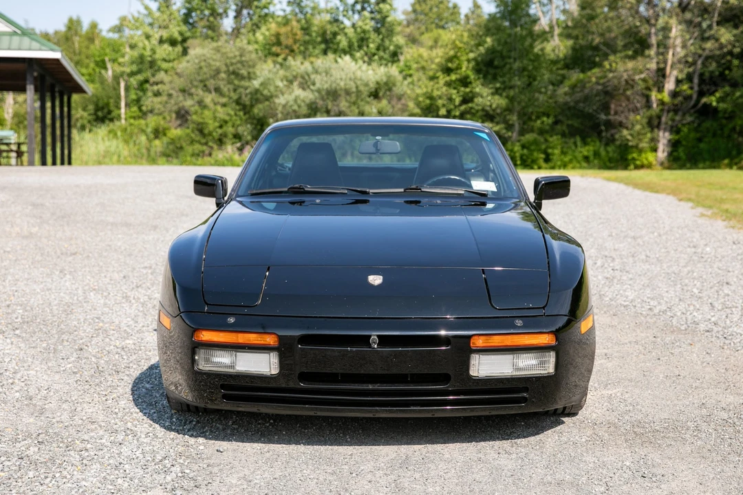 1986 Porsche 944 Turbo - Image 10 of 31