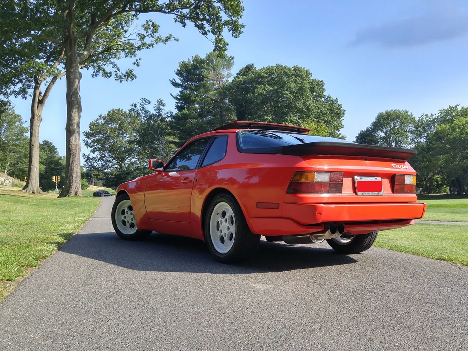 1986 Porsche 944 Turbo - Image 6 of 31