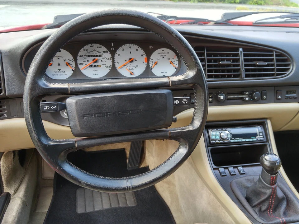 1986 Porsche 944 Turbo - Image 21 of 31