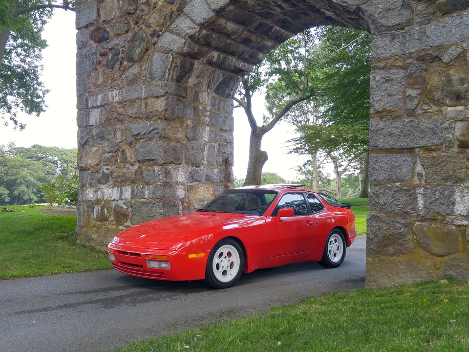 1986 Porsche 944 Turbo - Image 7 of 31