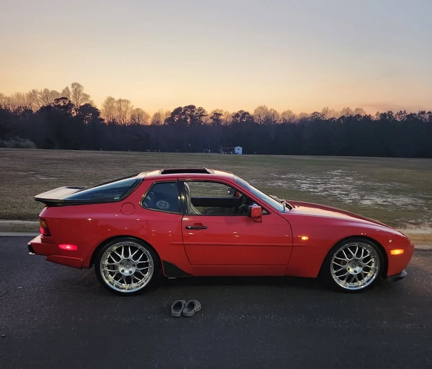 1986 Porsche 944 Turbo - Image 2 of 13