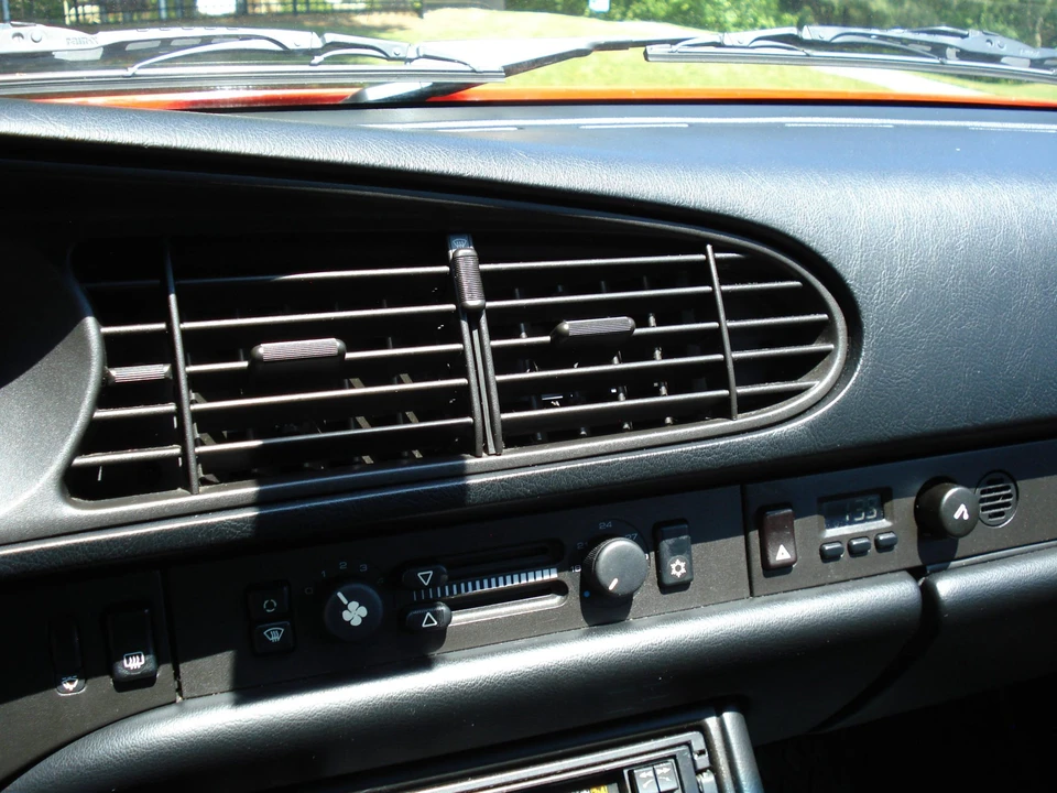 1986 Porsche 944 Turbo - Image 31 of 31