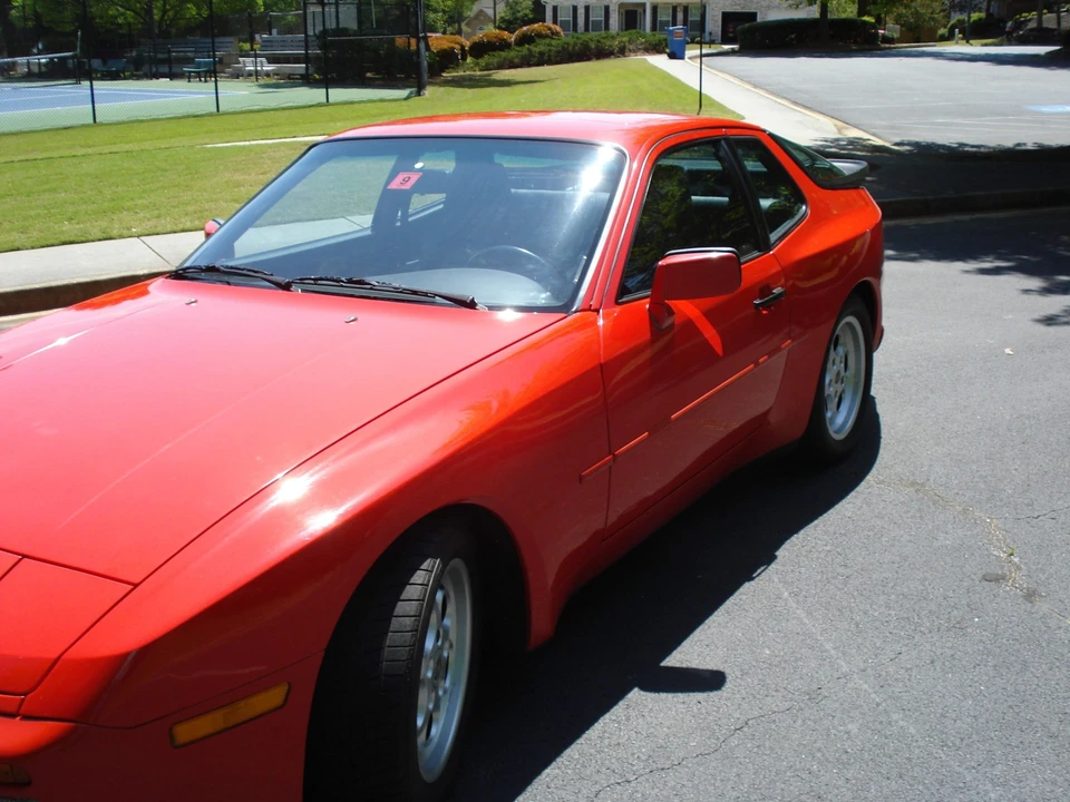 1986 Porsche 944 Turbo - Image 4 of 31