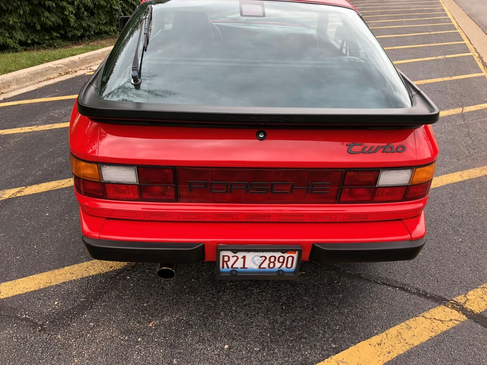 1986 Porsche 944 Turbo - Image 6 of 31