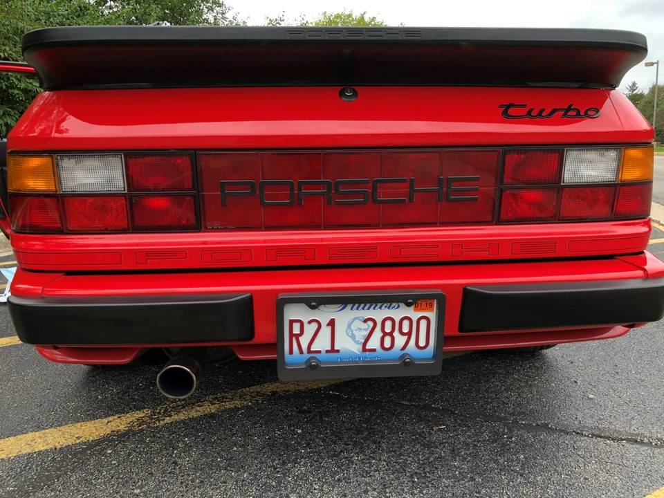 1986 Porsche 944 Turbo - Image 7 of 31