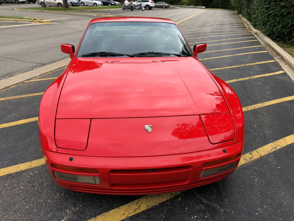 1986 Porsche 944 Turbo - Image 13 of 31