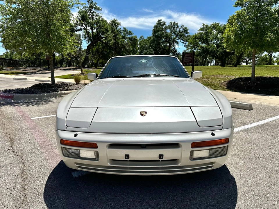 1986 Porsche 944 Turbo - Image 7 of 31