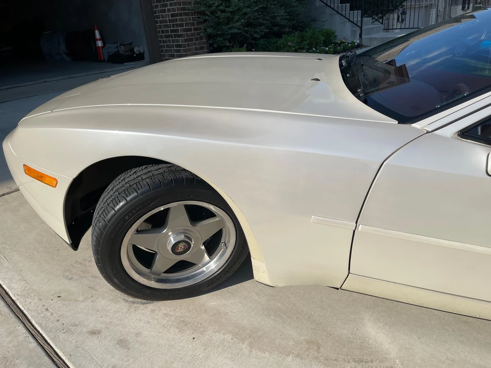 1986 Porsche 944 Turbo - Image 28 of 31