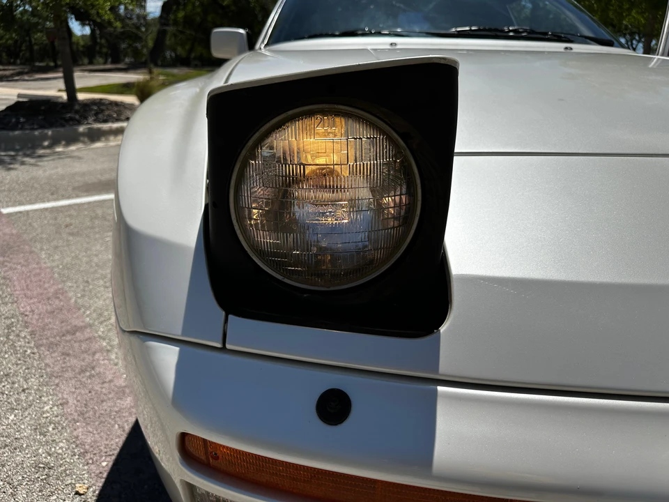 1986 Porsche 944 Turbo - Image 21 of 31