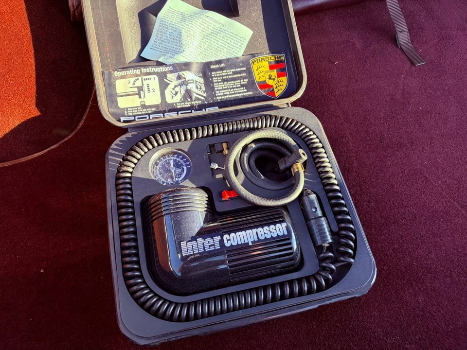 1986 Porsche 944 Turbo - Image 16 of 16