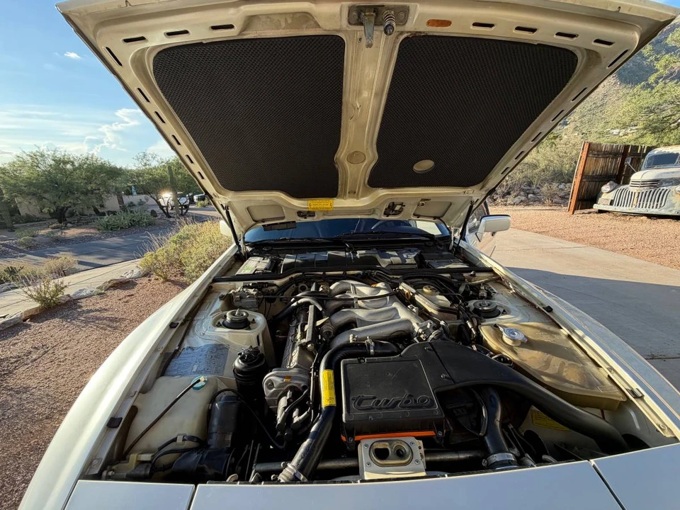 1986 Porsche 944 Turbo - Image 14 of 16
