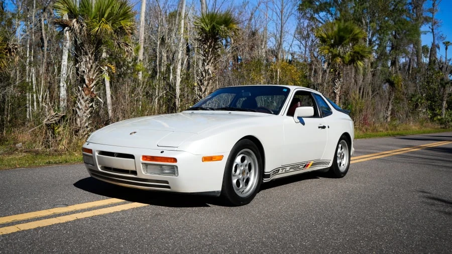 1986 Porsche 944 Turbo - Image 6 of 15