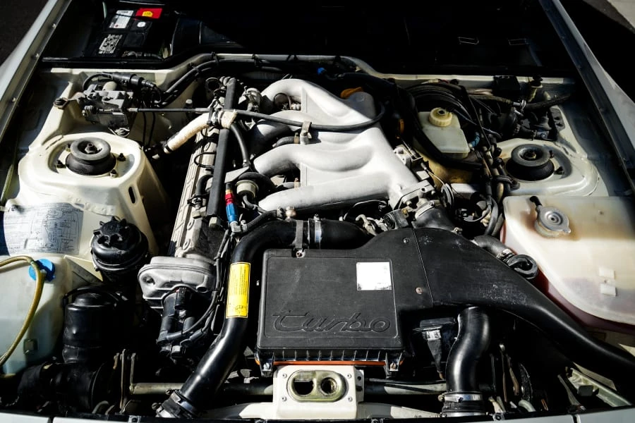 1986 Porsche 944 Turbo - Image 15 of 15