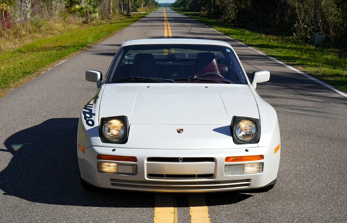 1986 Porsche 944 Turbo - Image 30 of 31