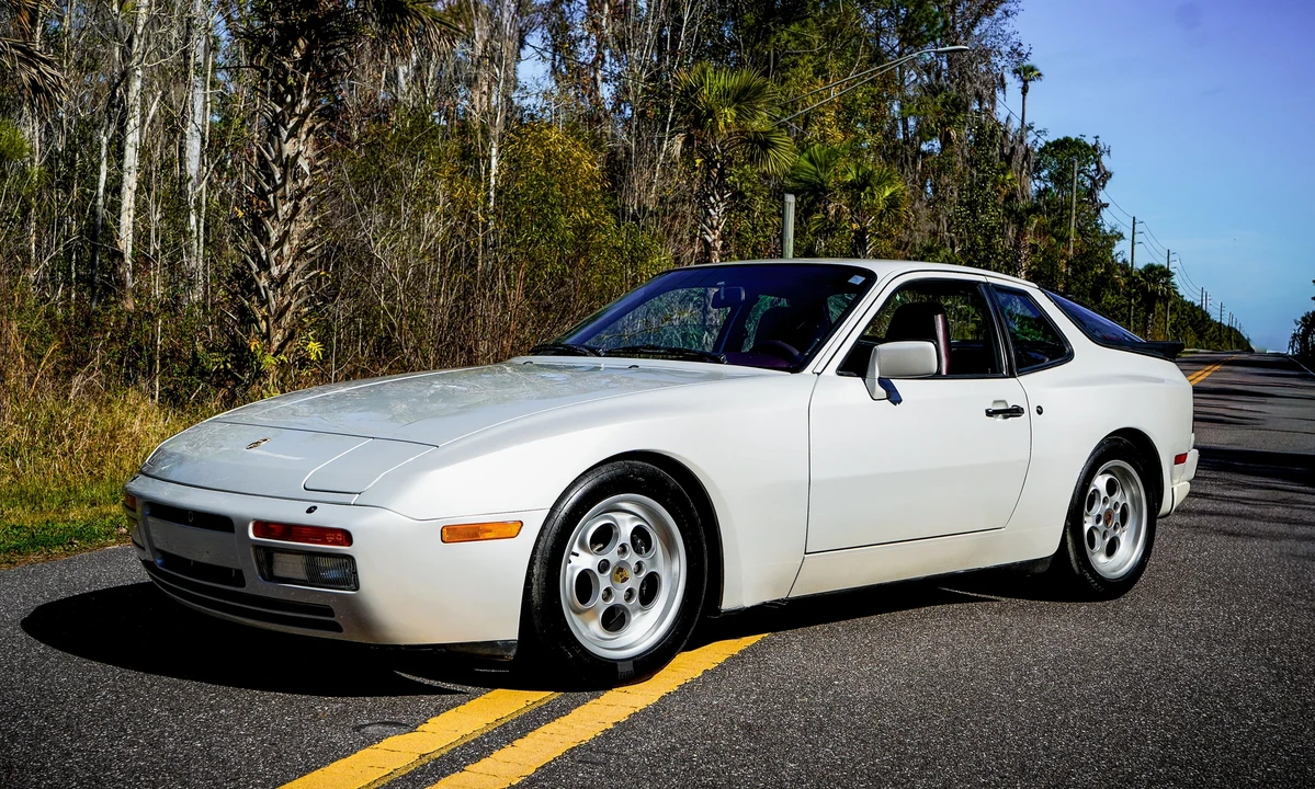 1986 Porsche 944 Turbo - Image 5 of 31