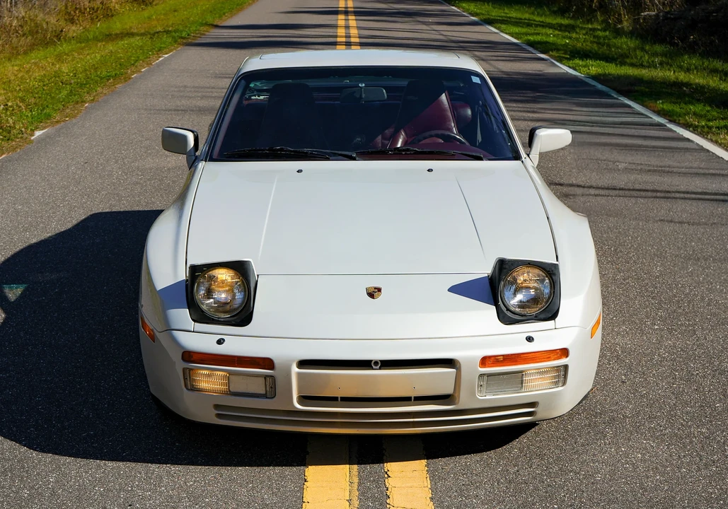 1986 Porsche 944 Turbo - Image 29 of 31