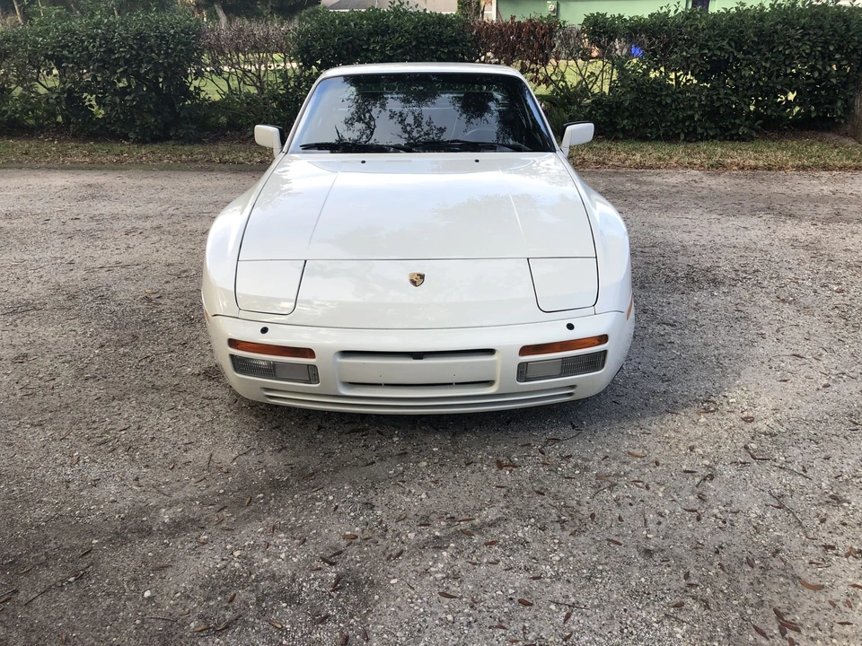 1986 Porsche 944 Turbo - Image 17 of 31