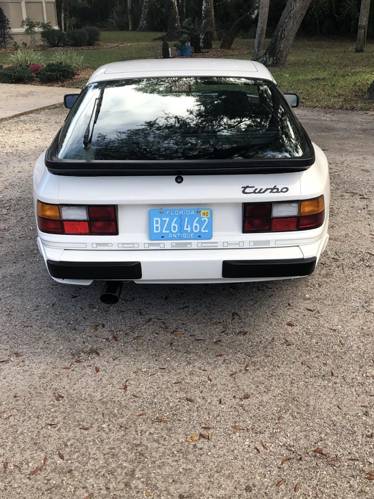 1986 Porsche 944 Turbo - Image 10 of 31