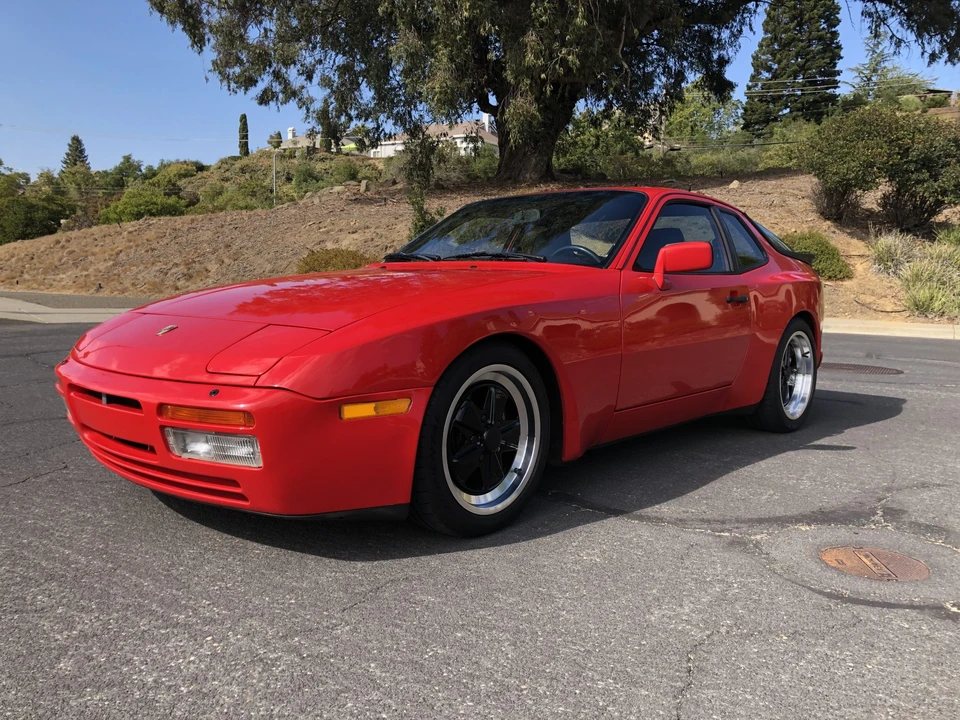 1986 Porsche 944 Turbo - Image 3 of 31