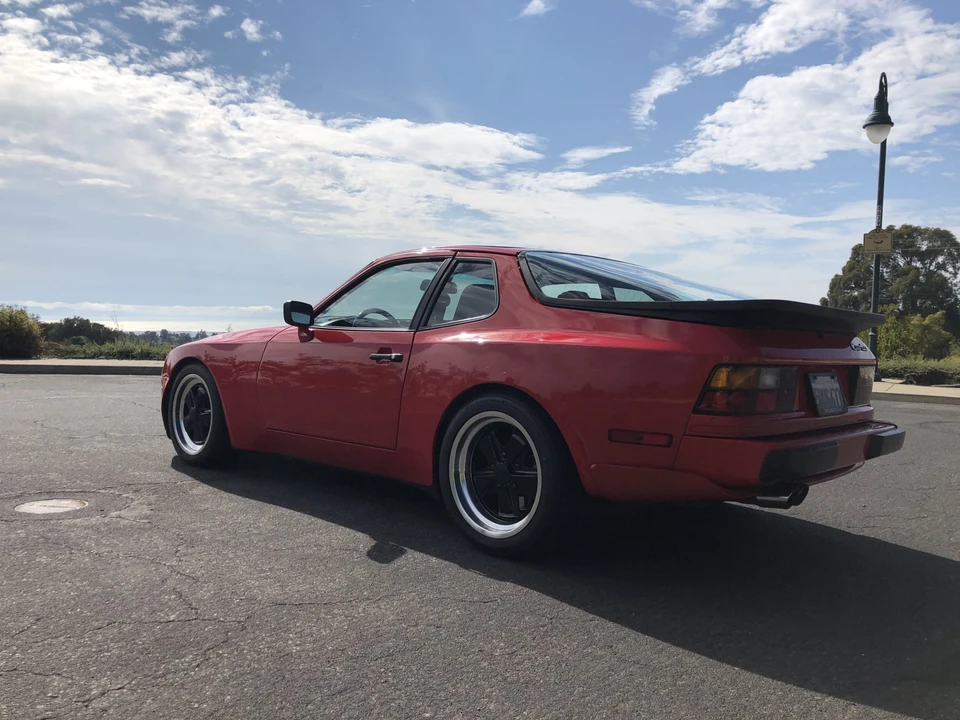 1986 Porsche 944 Turbo - Image 28 of 31