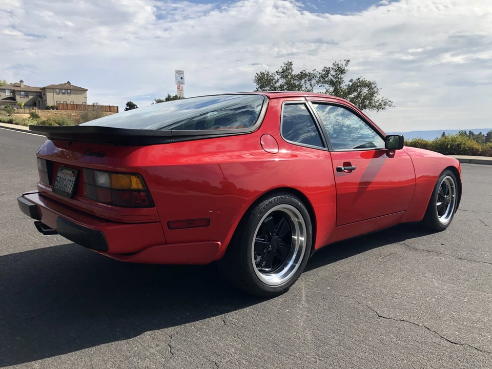 1986 Porsche 944 Turbo - Image 22 of 31