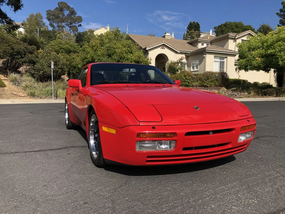 1986 Porsche 944 Turbo - Image 12 of 31