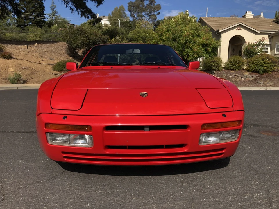 1986 Porsche 944 Turbo - Image 9 of 31