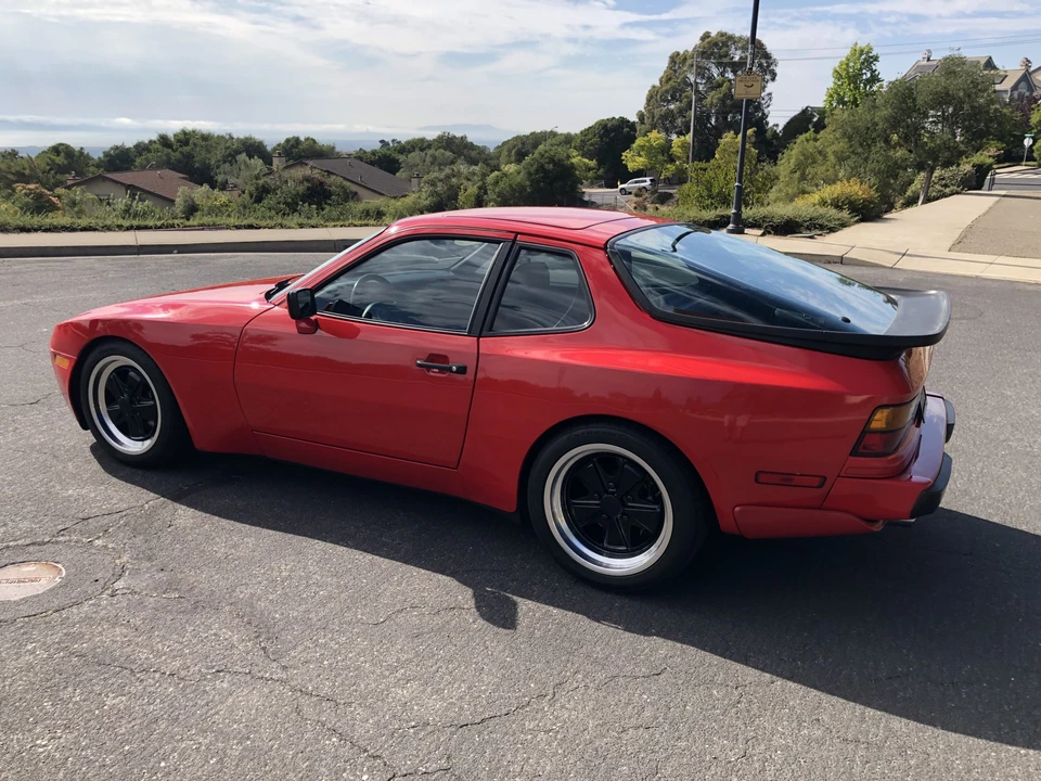 1986 Porsche 944 Turbo - Image 30 of 31