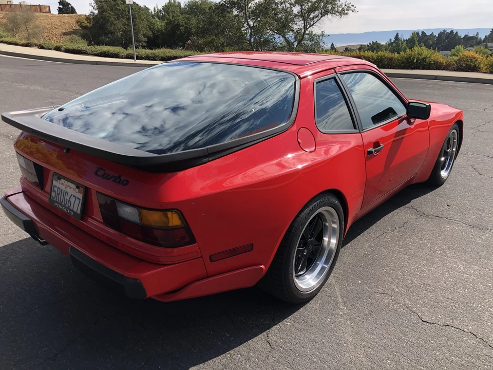 1986 Porsche 944 Turbo - Image 23 of 31