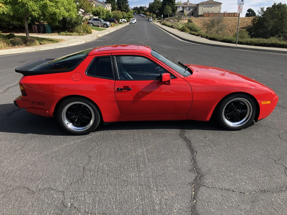 1986 Porsche 944 Turbo - Image 18 of 31