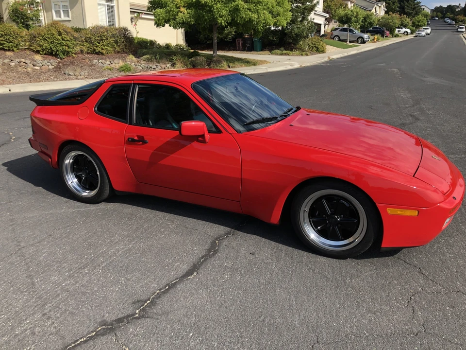 1986 Porsche 944 Turbo - Image 16 of 31