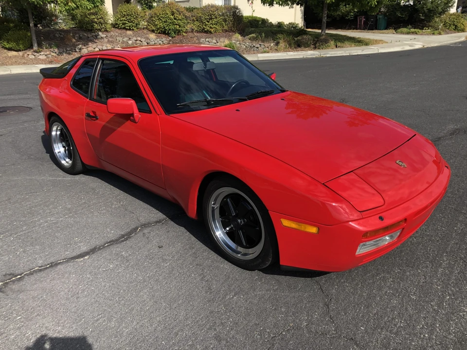 1986 Porsche 944 Turbo - Image 14 of 31