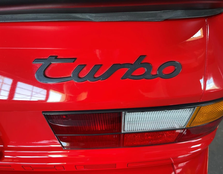 1986 Porsche 944 Turbo - Image 26 of 31