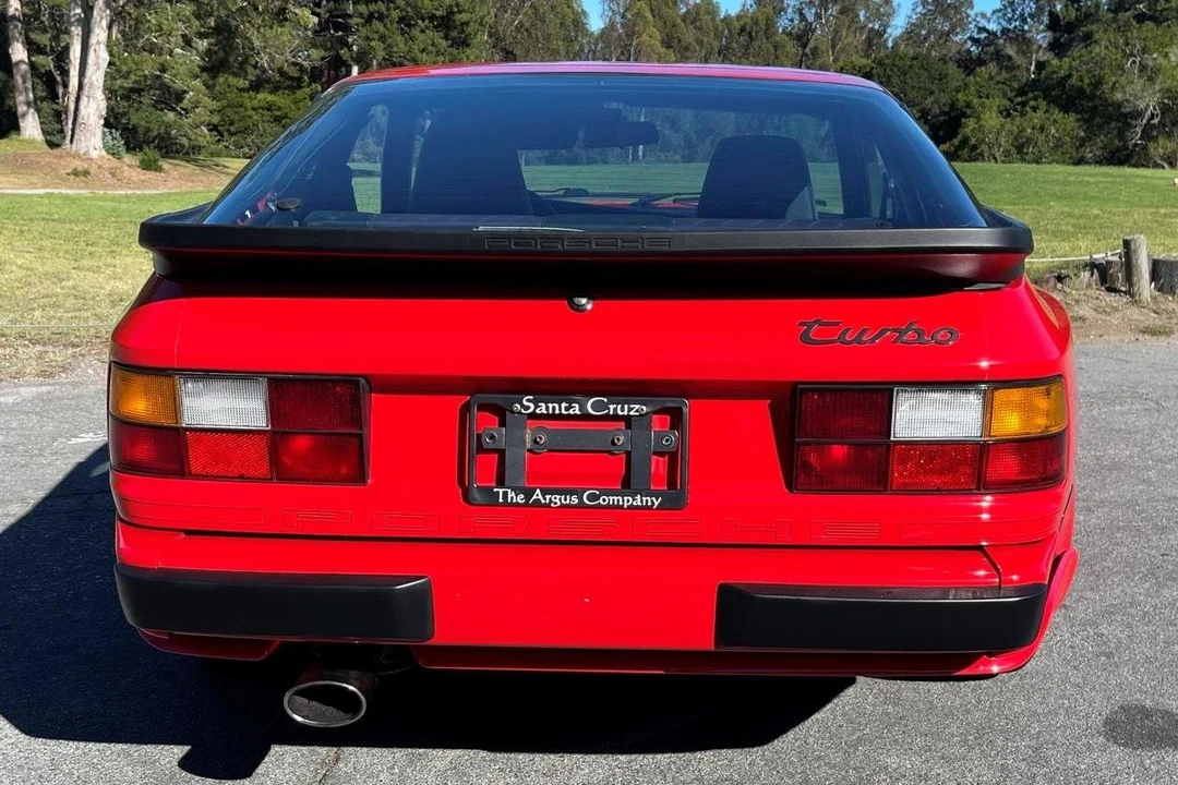 1986 Porsche 944 Turbo - Image 5 of 31