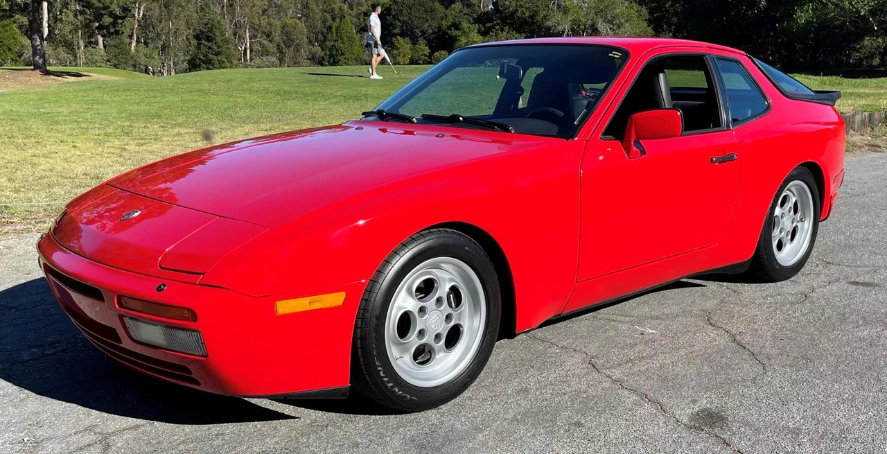 1986 Porsche 944 Turbo - Image 7 of 31