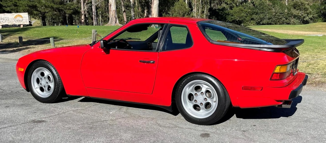 1986 Porsche 944 Turbo - Image 12 of 31