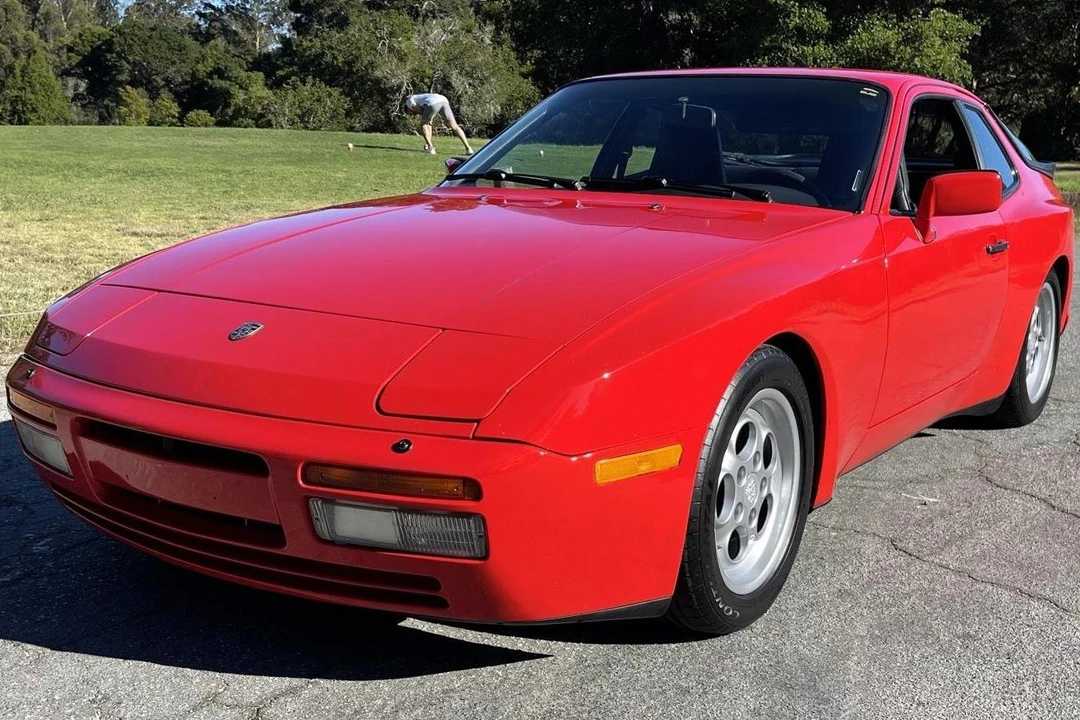 1986 Porsche 944 Turbo - Image 2 of 31