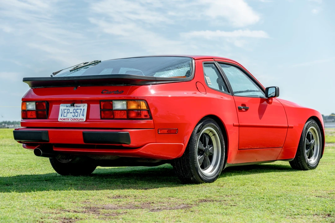 1986 Porsche 944 Turbo - Image 12 of 31
