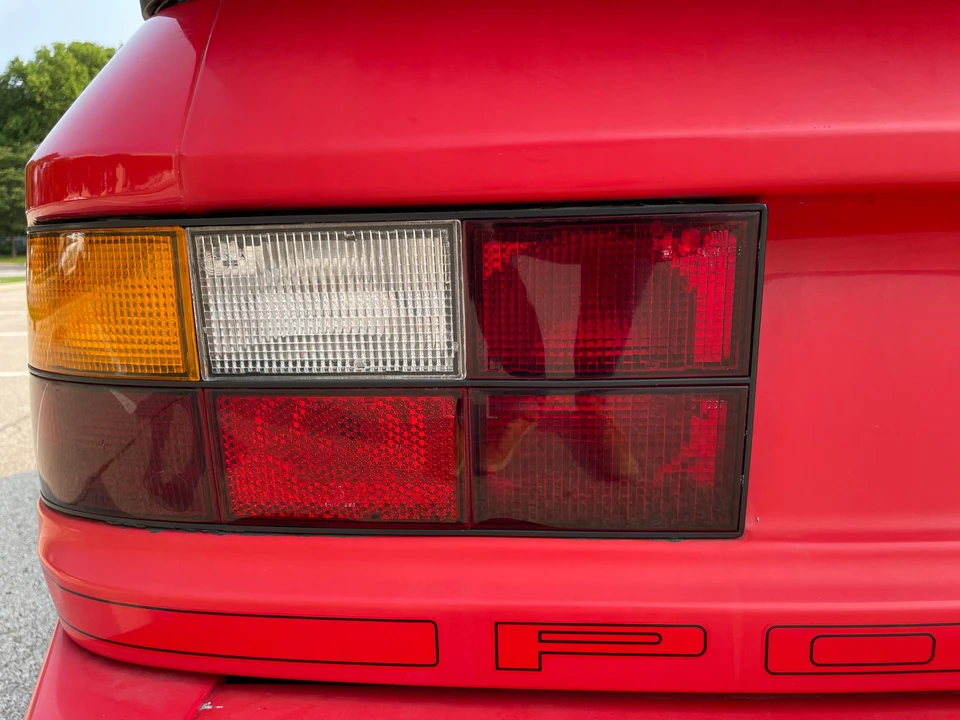 1986 Porsche 944 Turbo - Image 31 of 31