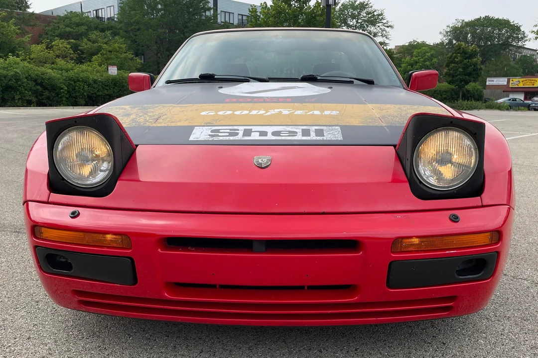 1986 Porsche 944 Turbo - Image 2 of 31