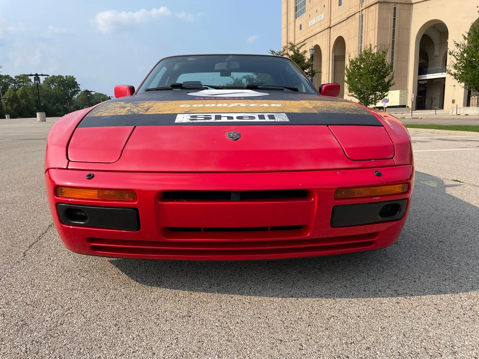 1986 Porsche 944 Turbo - Image 7 of 31