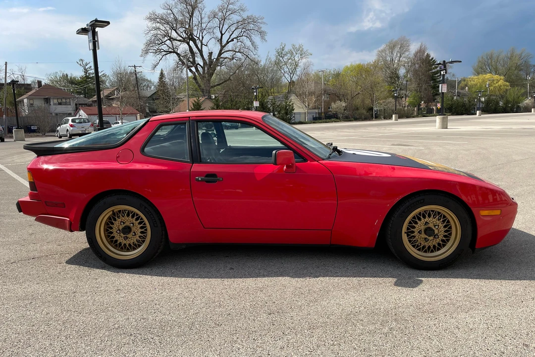 1986 Porsche 944 Turbo - Image 3 of 31