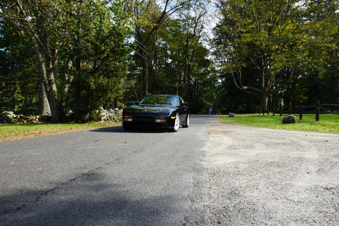 1986 Porsche 944 Turbo - Image 13 of 31