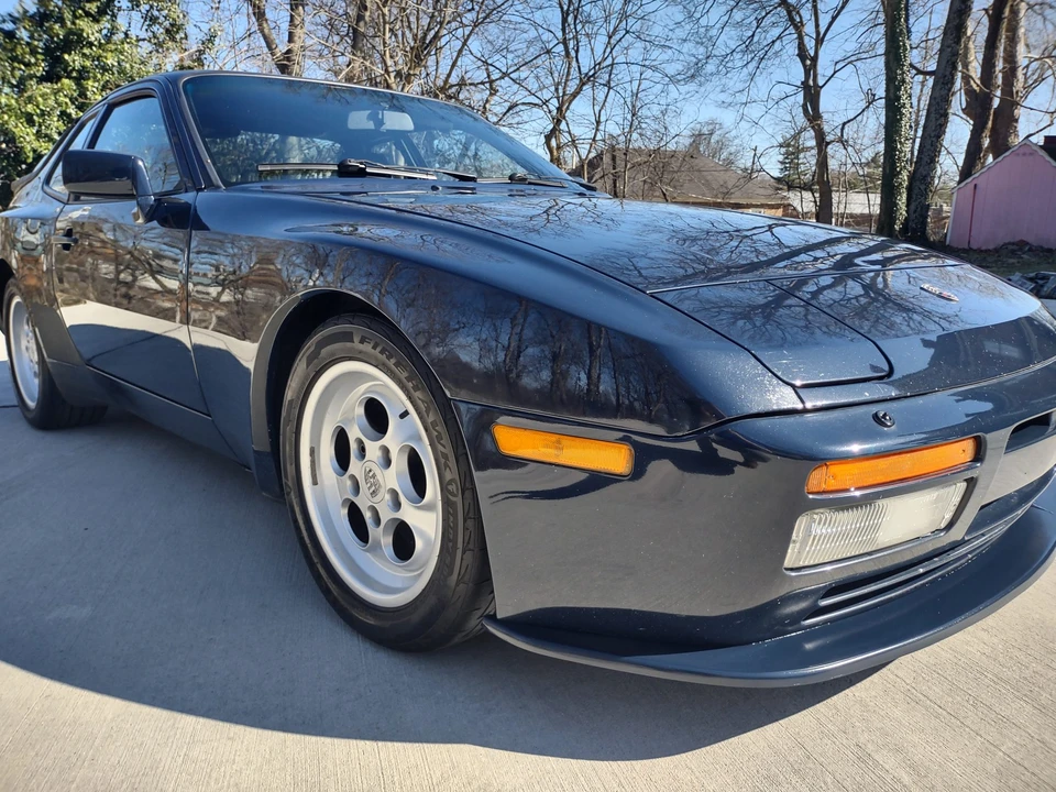1986 Porsche 944 Turbo - Image 11 of 31